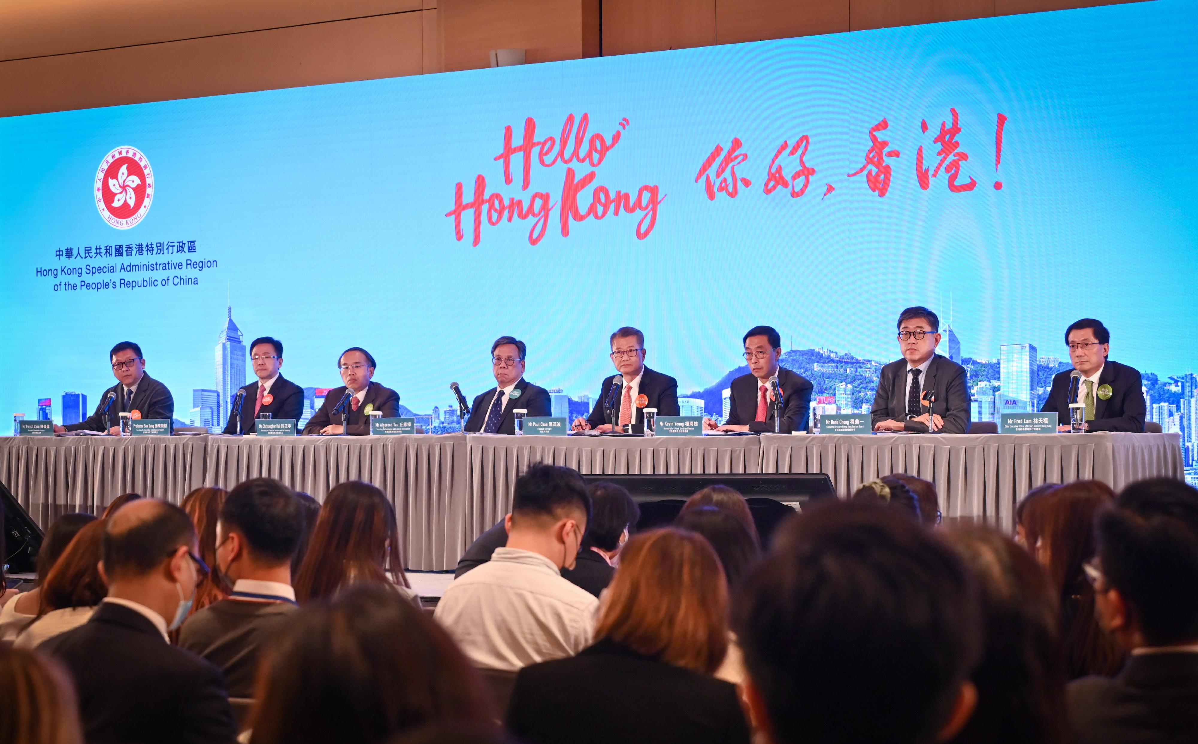 The Financial Secretary, Mr Paul Chan, hosted a press conference today (February 2) to provide more details on the relevant publicity strategies and initiatives of the “Hello Hong Kong” campaign. Photo shows (from left) the Director of Information Services, Mr Fletch Chan; the Secretary for Innovation, Technology and Industry, Professor Sun Dong; the Secretary for Financial Services and the Treasury, Mr Christopher Hui; the Secretary for Commerce and Economic Development, Mr Algernon Yau; Mr Paul Chan; the Secretary for Culture, Sports and Tourism, Mr Kevin Yeung; the Executive Director of Hong Kong Tourism Board, Mr Dane Cheng; and the Chief Executive Officer of Airport Authority Hong Kong, Mr Fred Lam at the press conference.